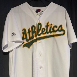 Athletics Majestic Chavez Jersey Size Large